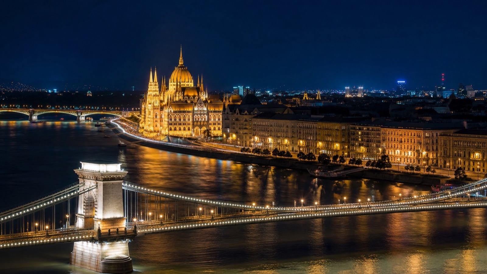 Budapest city nightlife