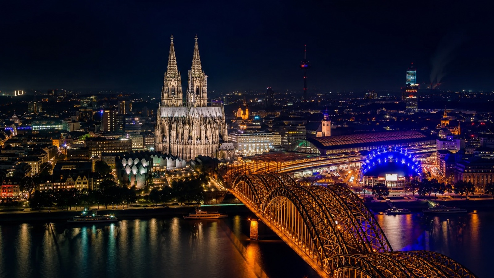 Cologne city nightlife