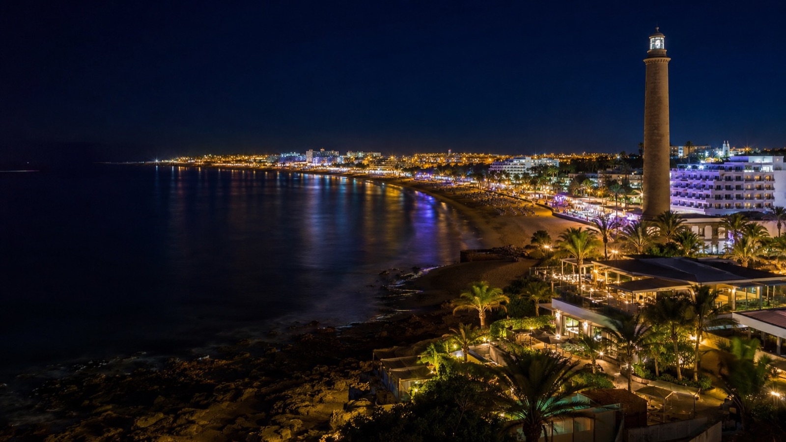 Maspalomas city nightlife